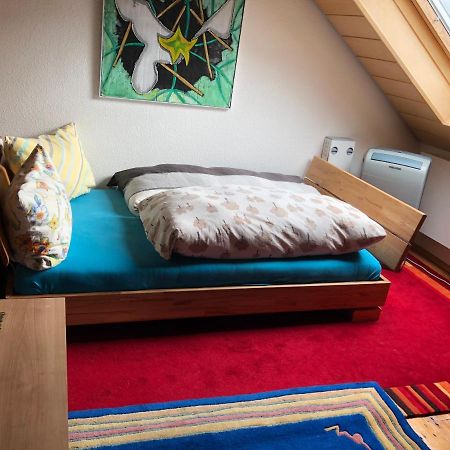 Doppelzimmer Dachgeschoss, Schnelles Wlan, Arbeitsplatz Und Garten Winningen Exteriör bild